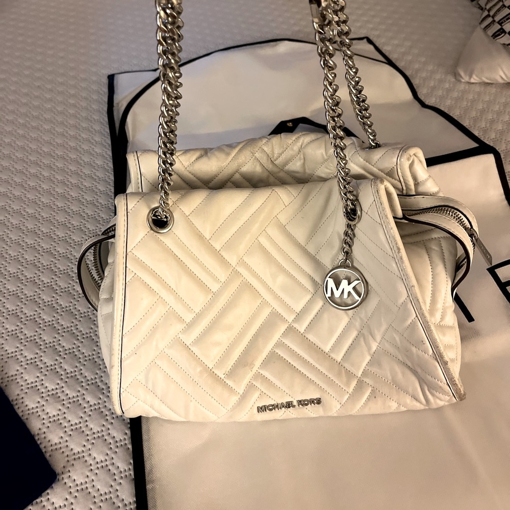 Michael Kors off white hand bag